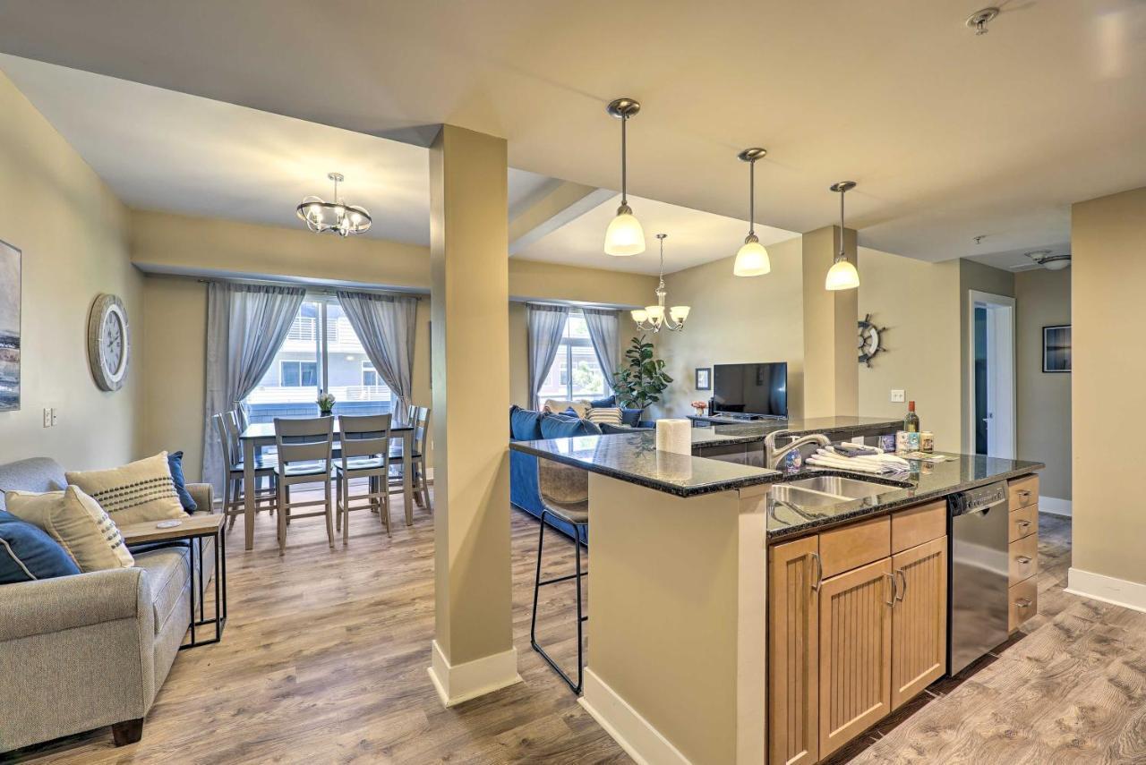 Grand Haven Condo - Walk To Nearby Hot Spots! Экстерьер фото