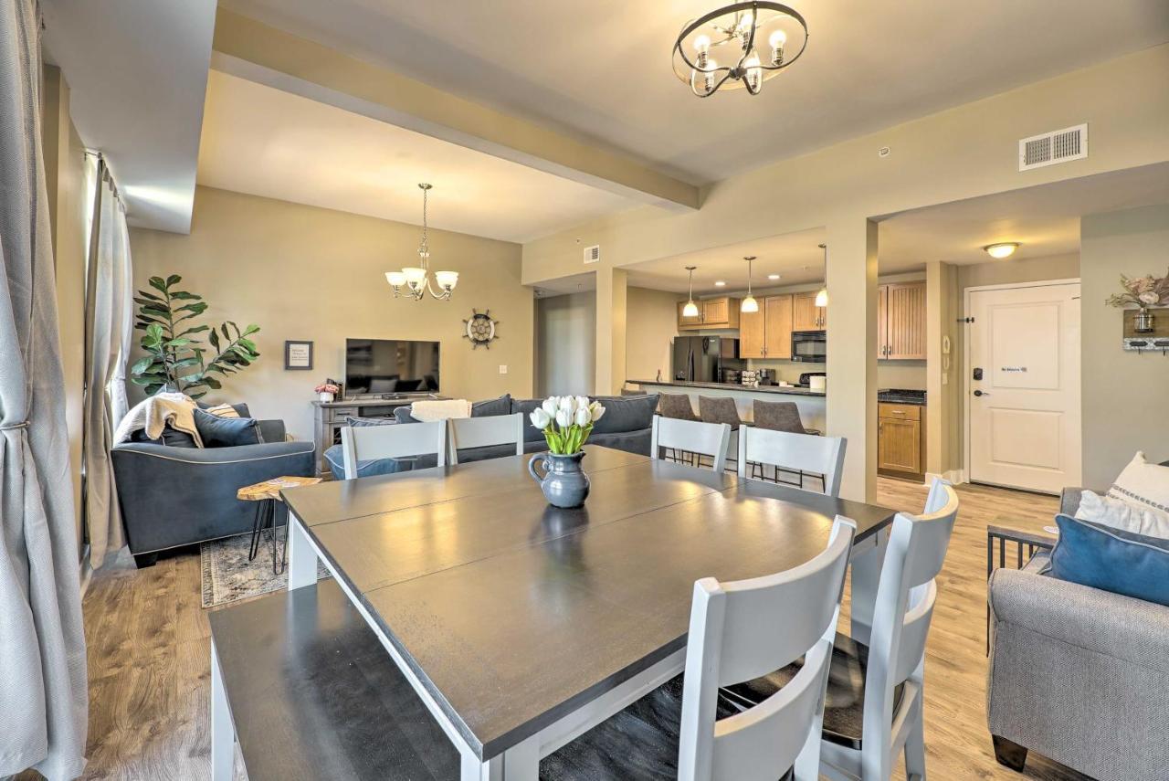 Grand Haven Condo - Walk To Nearby Hot Spots! Экстерьер фото