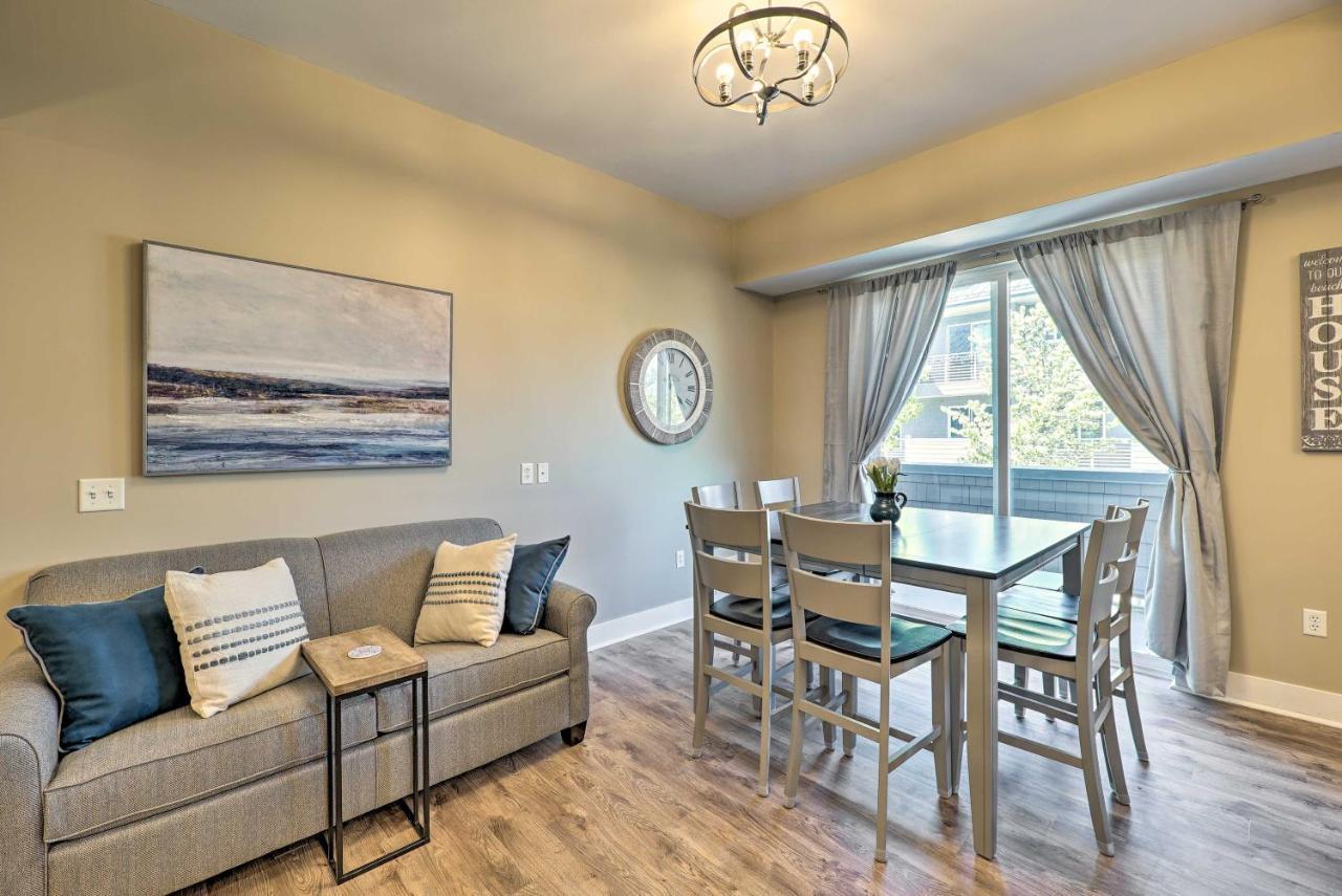 Grand Haven Condo - Walk To Nearby Hot Spots! Экстерьер фото